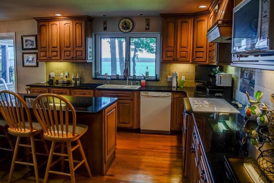 And with the stunning views, you may not even mind doing dishes