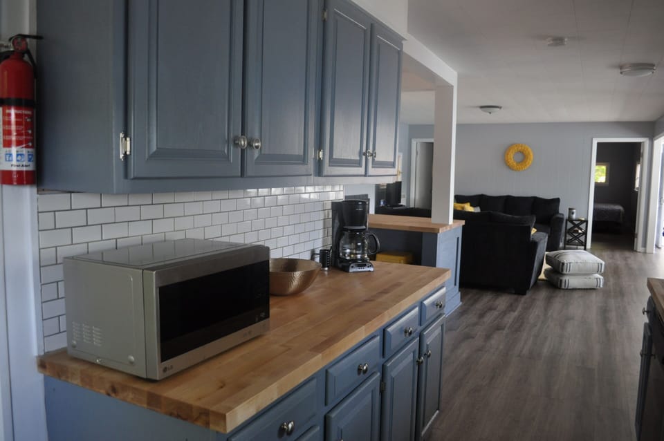 Main house kitchen #3