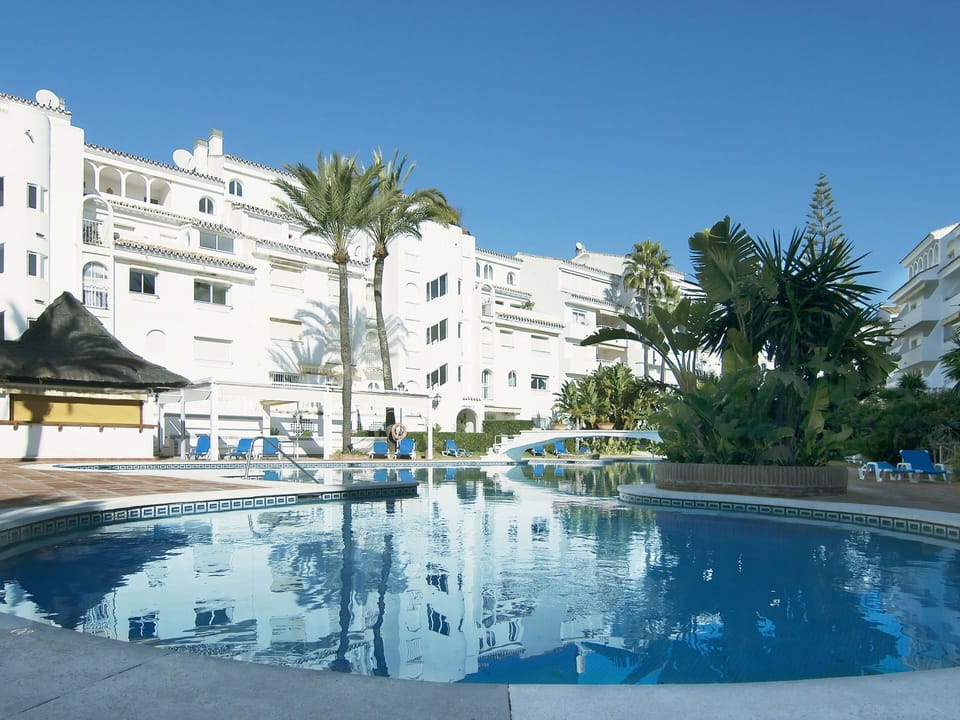 Swimming Pool, Property, Resort, Building, Town, Vacation, Water, Hotel, Resort Town, Real Estate