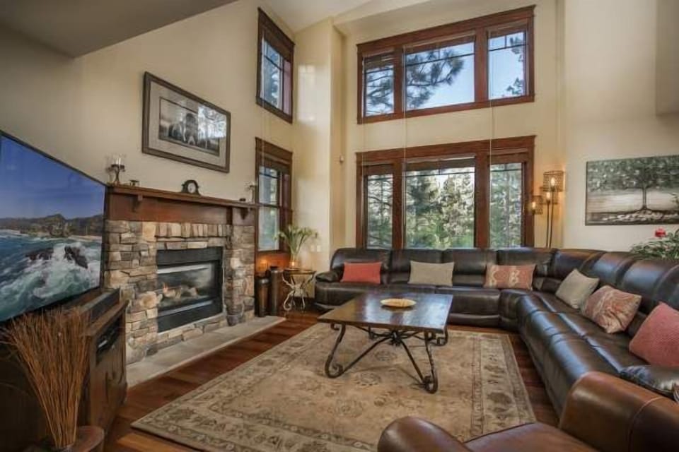 We know you are sold already, look at this space!