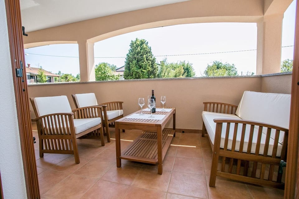 Spacious and modern apartment Stanko.