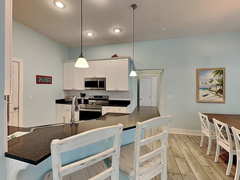 Breakfast Bar - Seating