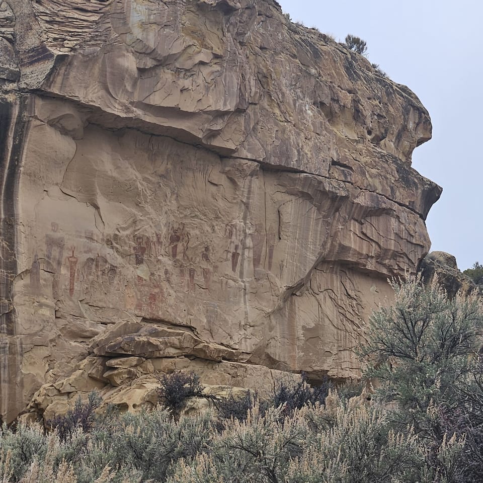 Nearby 10.000 year old Indian painting