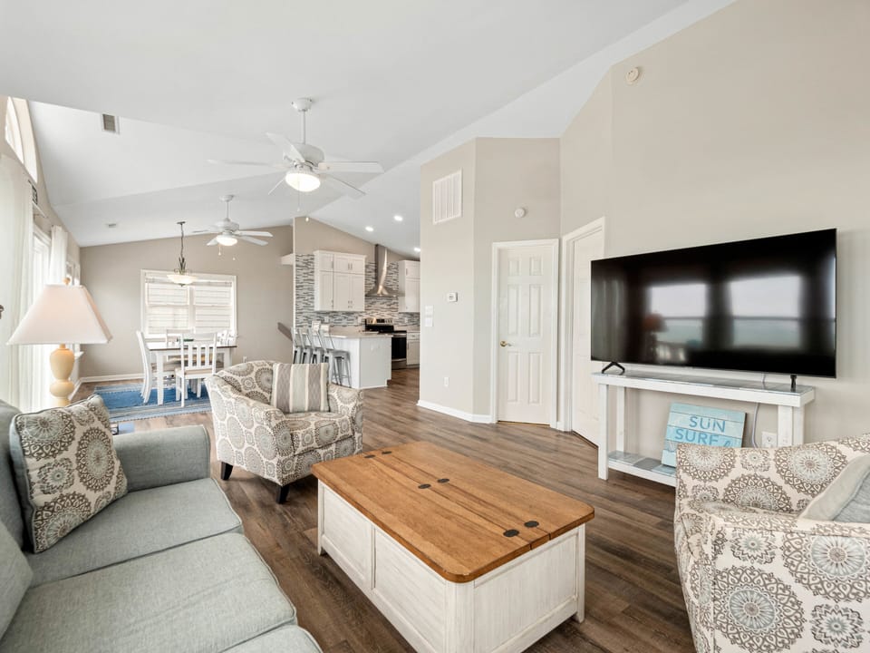 Living Room - Smart TV