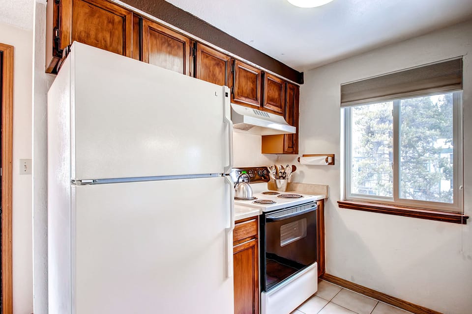 Kitchen - Kitchen