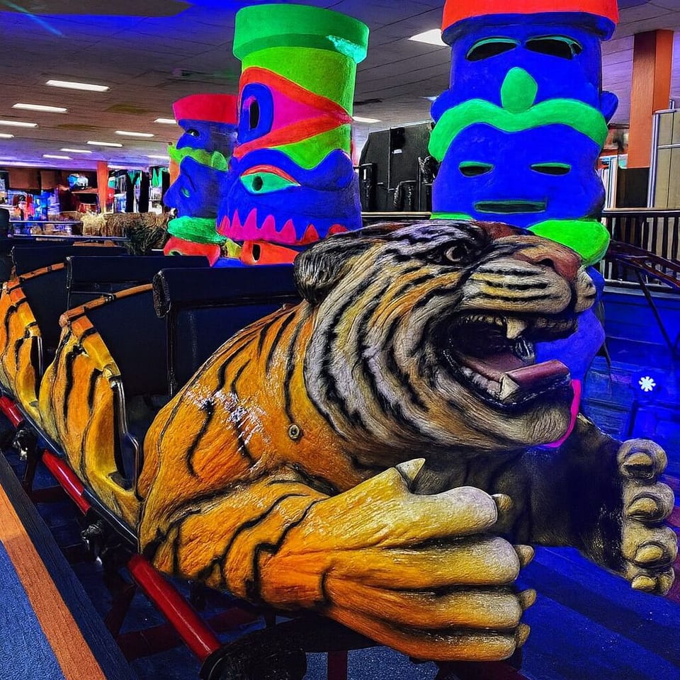 KNUCKLEHEADS: All-Day Need 4 Speed in office (Wristband does not include trampoline park, arcade, bowling, food & beverage) (Discounted tickets at the office)