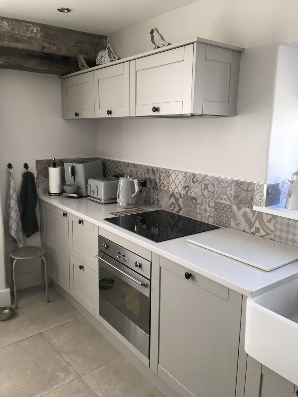 Our well equipped kitchen with integral appliances