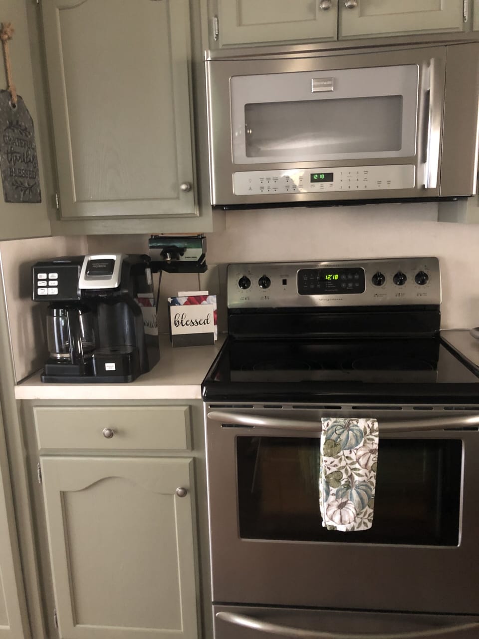 Hamilton Beach combo coffee and k- cup coffee maker 