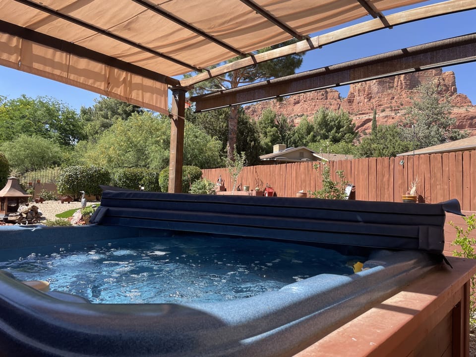 Fabulous red rock views from the hot tub off the master bedroom
