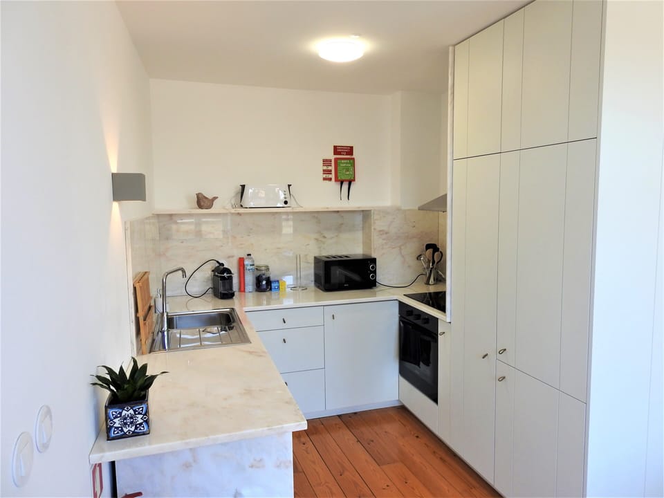 Fully equipped kitchen. With Microwave, Nespresso Coffee Machine.