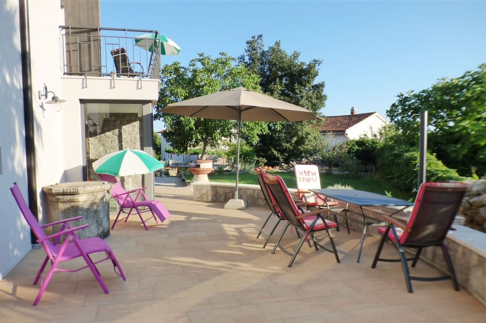 Terrace 1