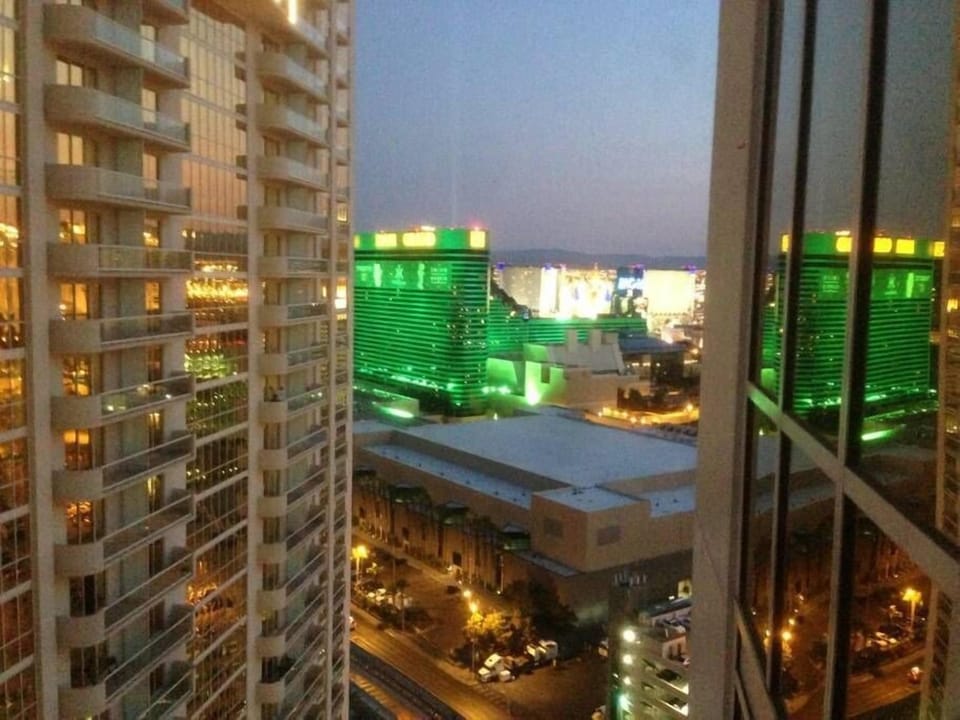 MGM VIEW Balcont