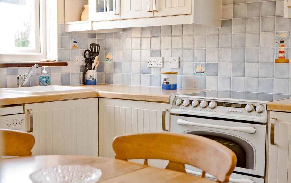 Kitchen well equipped with dishwasher, 

Well equipped kitchen  with dishwasher