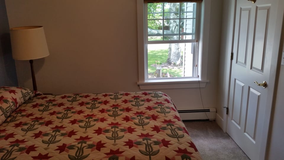 Bedroom #1 - Queen
