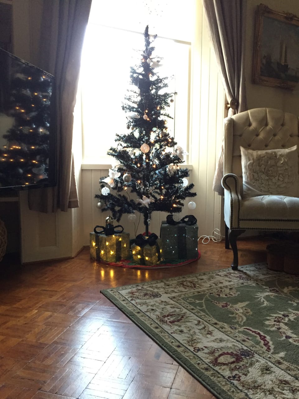 Christmas at Honeybrook🎄