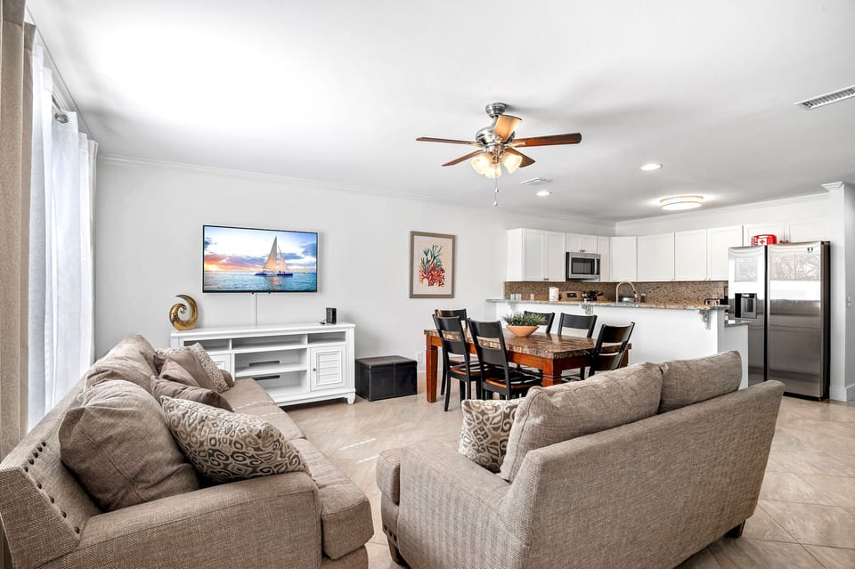 Beautiful furniture, Amazon stick for streaming, Netflix, Max, Disney and more