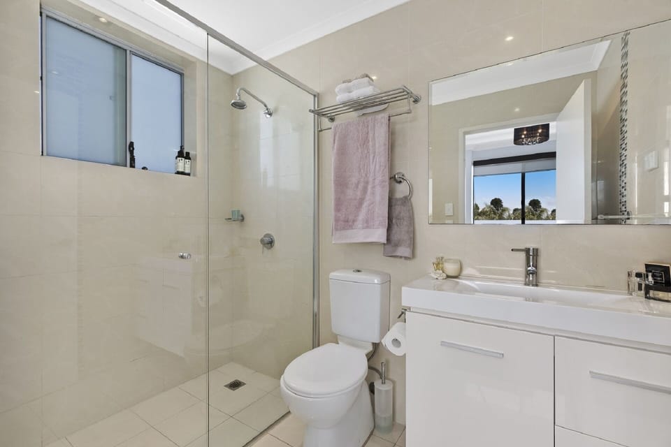 Ensuite