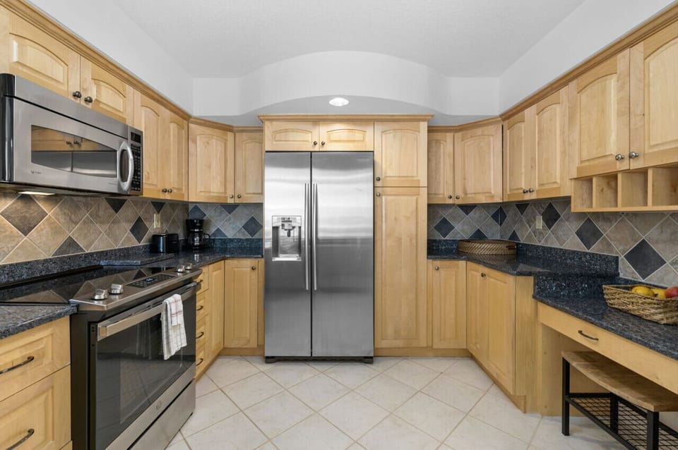 Spacious Kitchen