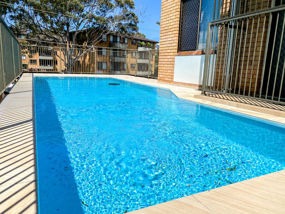 Complex pool