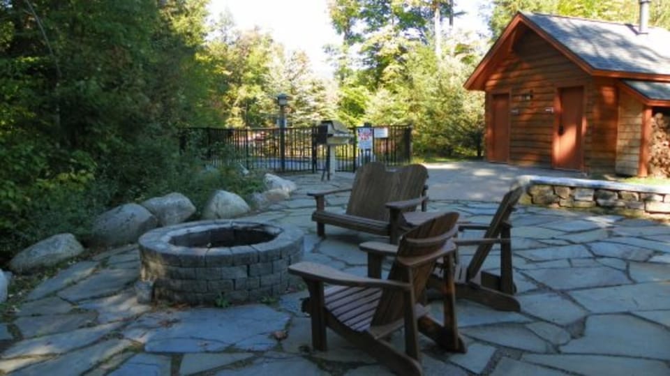 Riverside Terrace Shared Firepit in Lincoln, New Hampshire