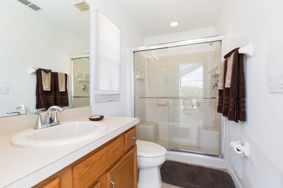King Master Bath
