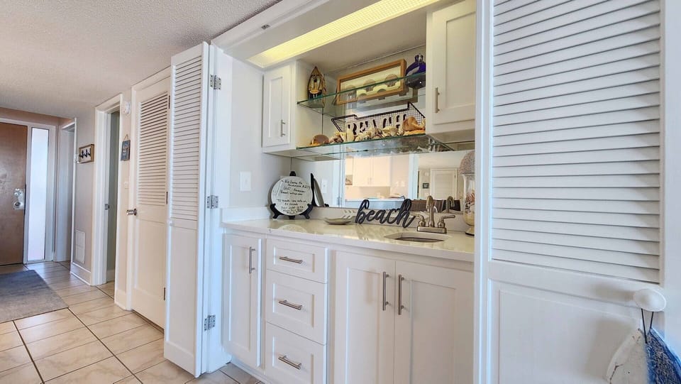 Wet Bar