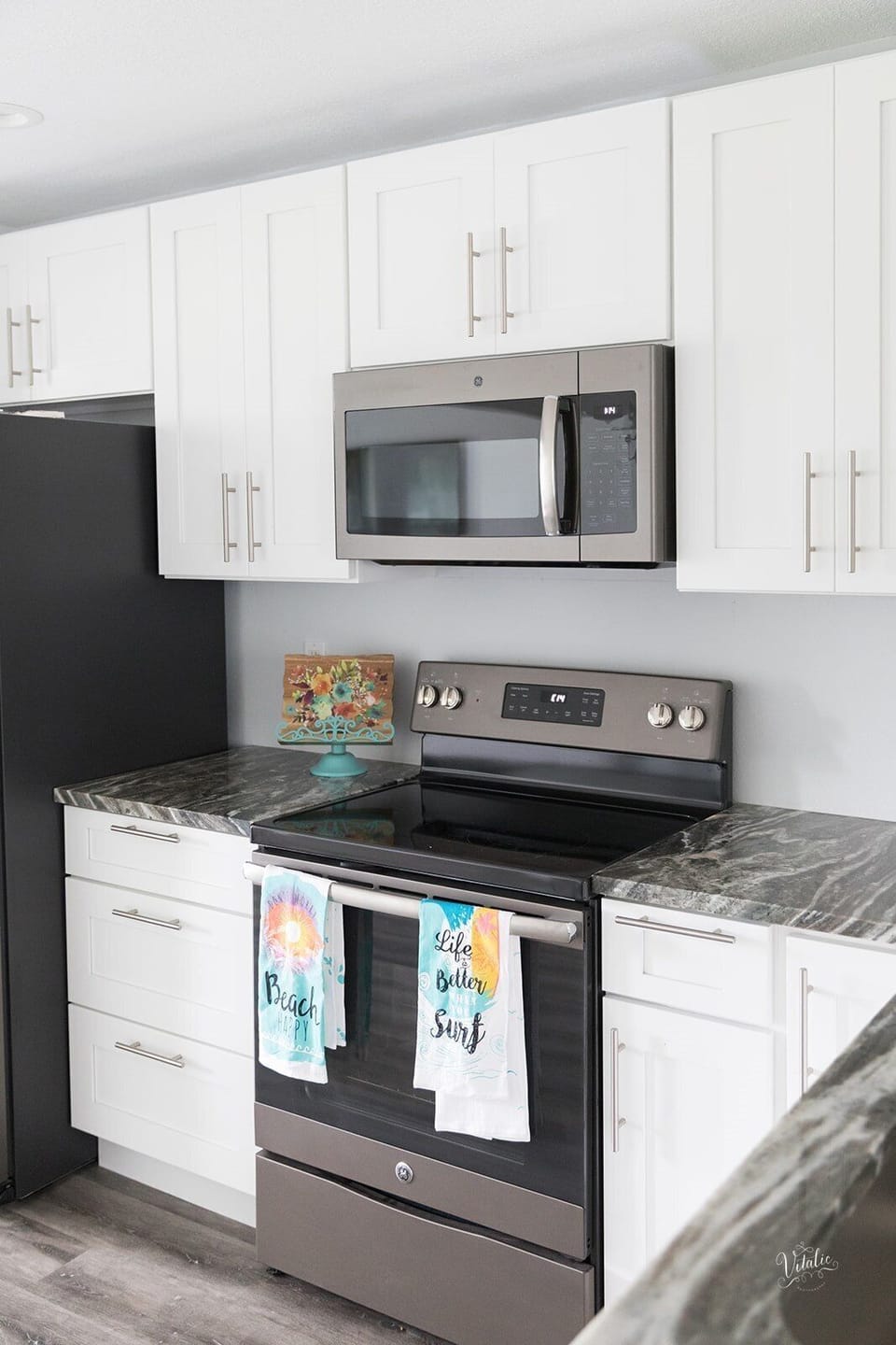 Stove/ Microwave