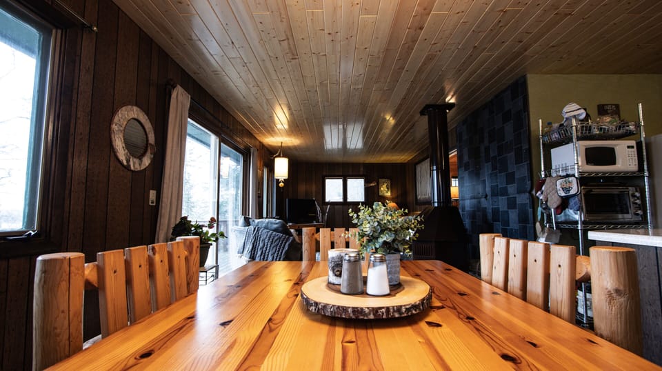 Dining room table