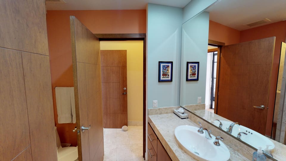 Penthouse - Image 20