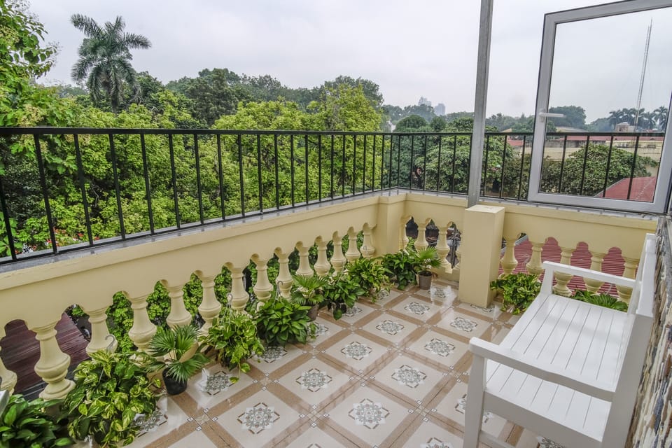 Honeymoon Room with Balcony