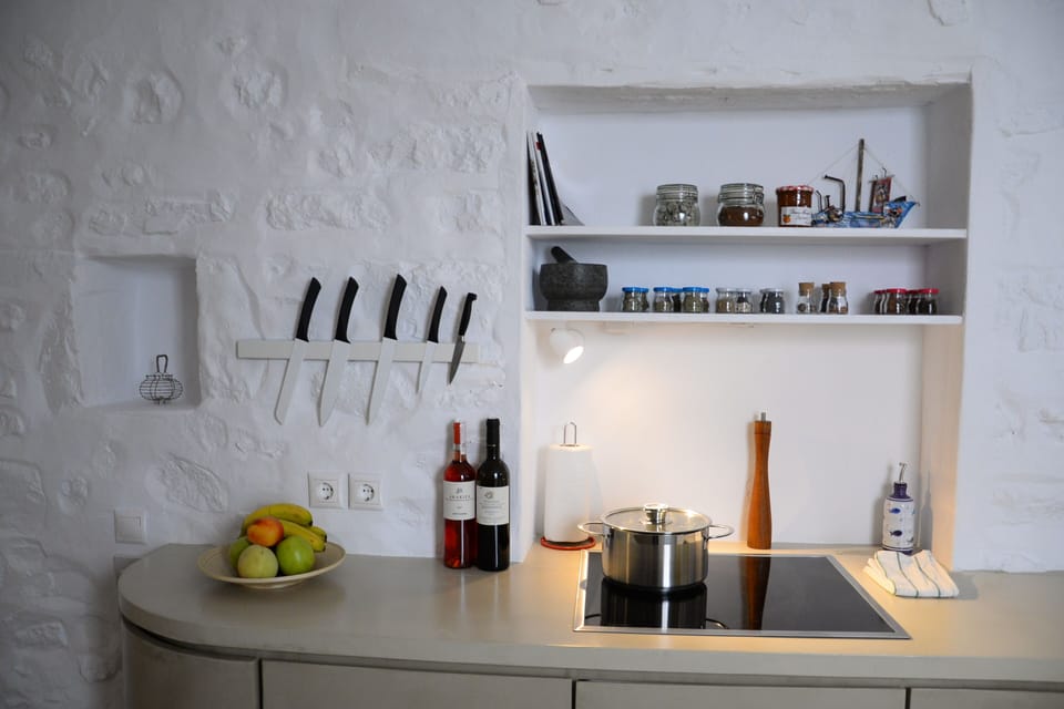 Professionally equipped kitchen