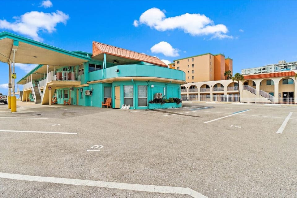 Parking Lot