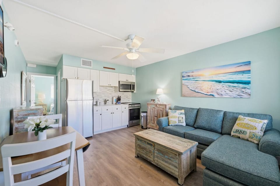 Living Room/ Kitchen