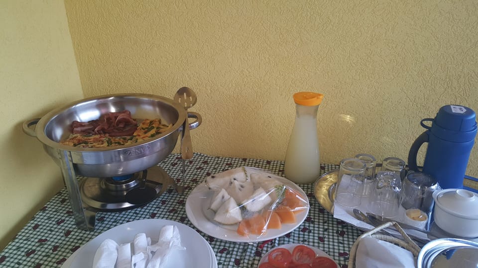 Breakfast meal