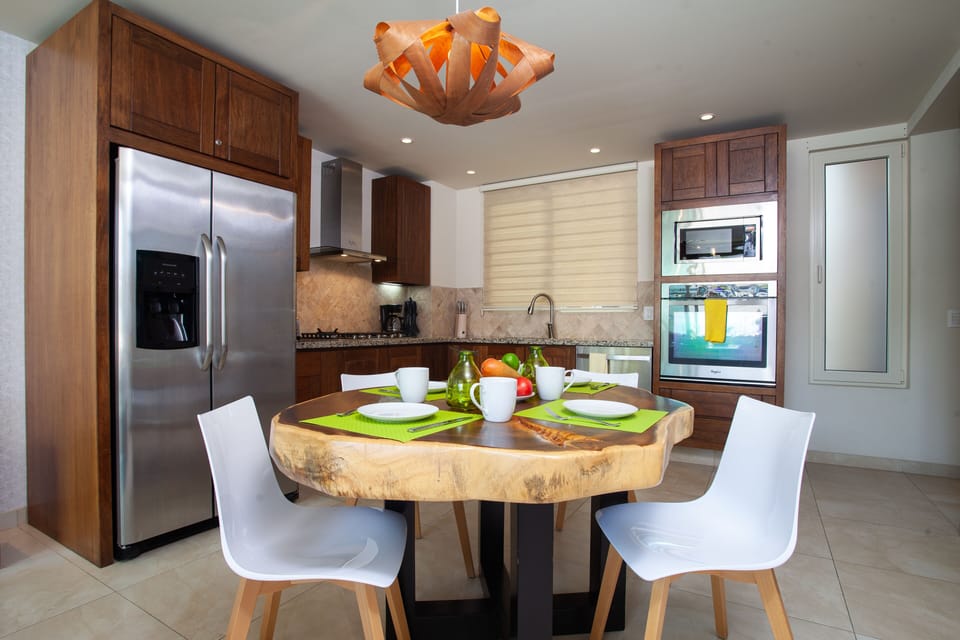 Penthouse - Image 9