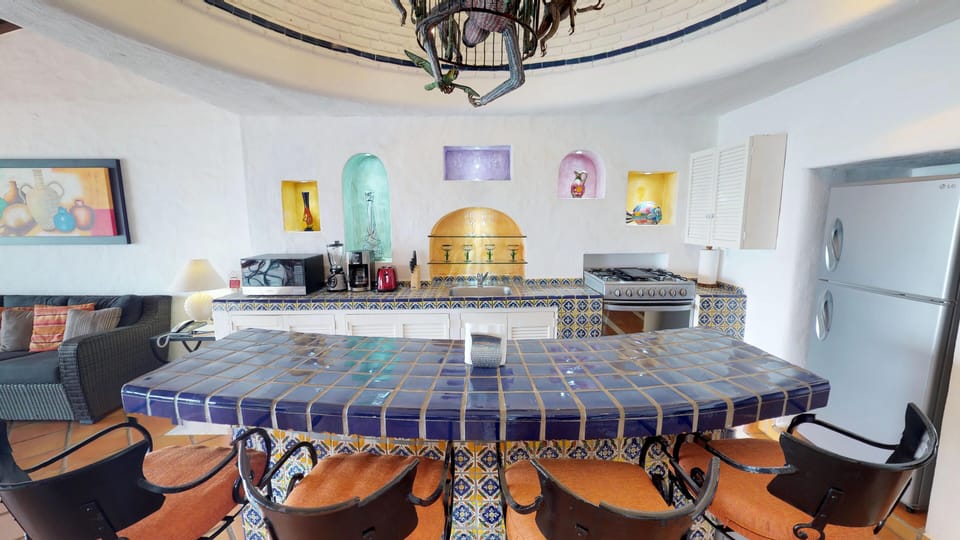 Penthouse - Image 13