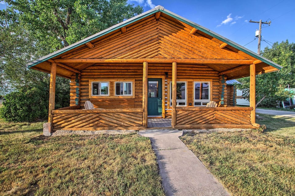 Augusta Vacation Rental | 3BR | 1BA | 950 Sq Ft | Step-Free Access