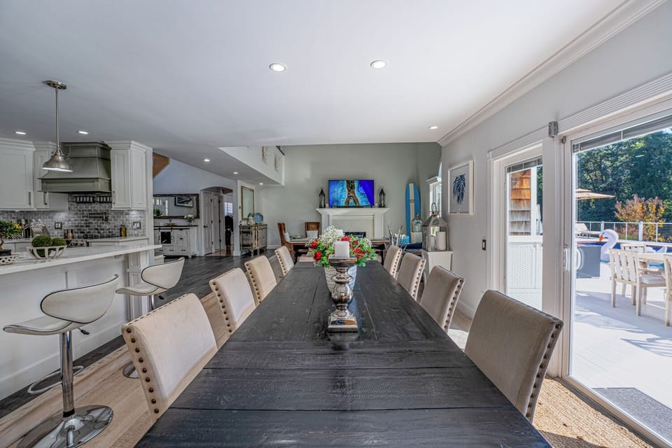 Dining Room 2