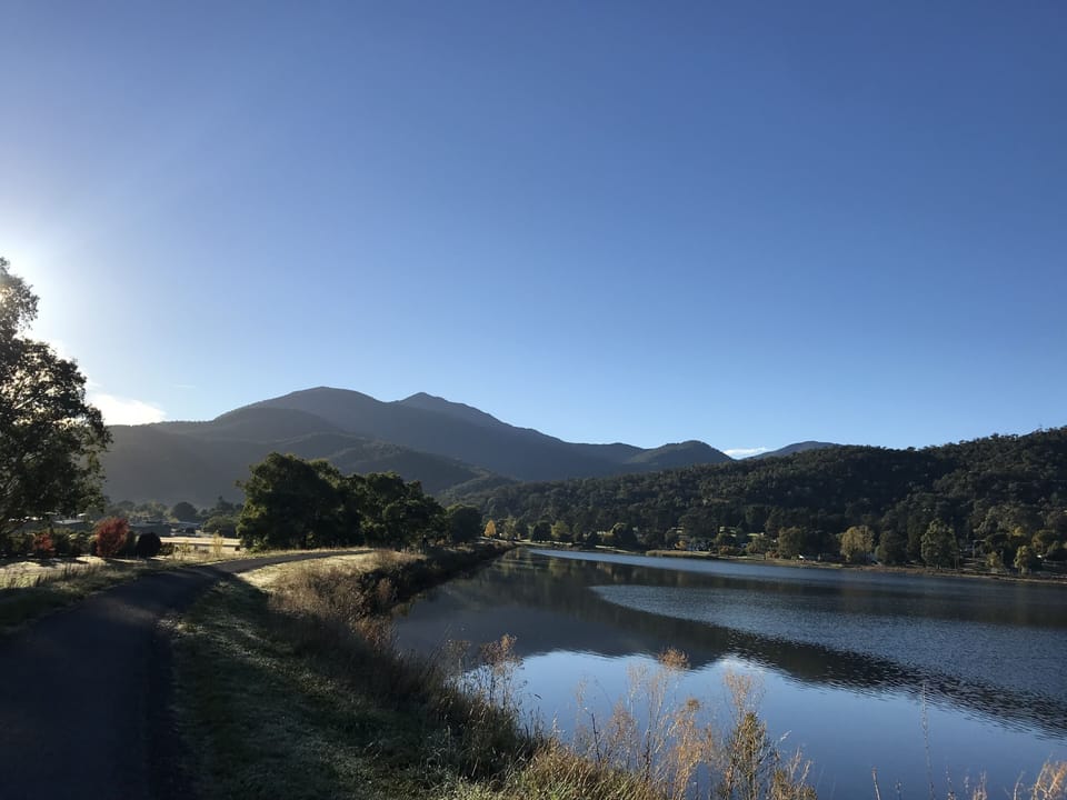short walk to the Mt. Beauty Pondage

