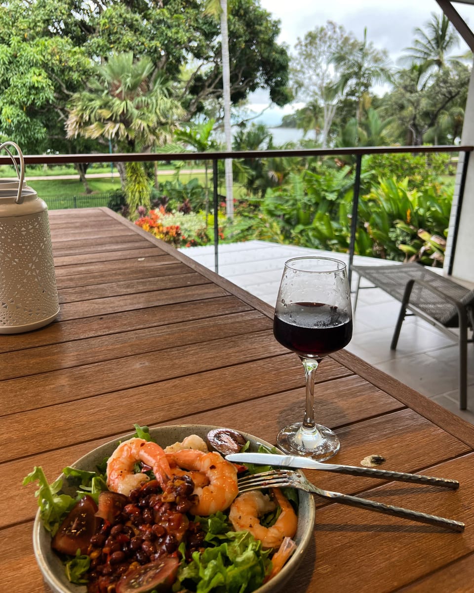 sunrise baclony - with breakfast bar, bbq and sunlounge