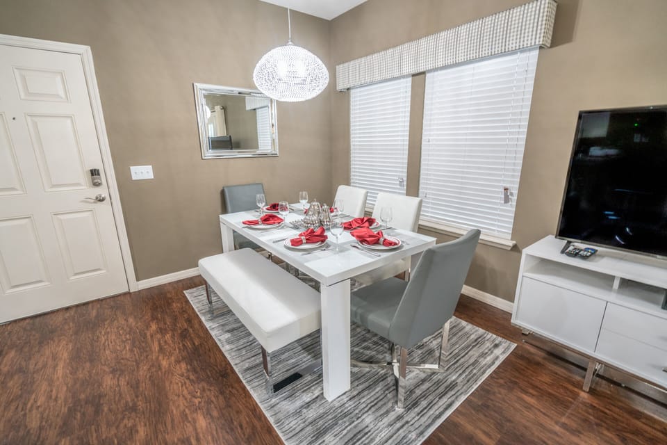 Dining Table for Six Guests to Sit comfortably 