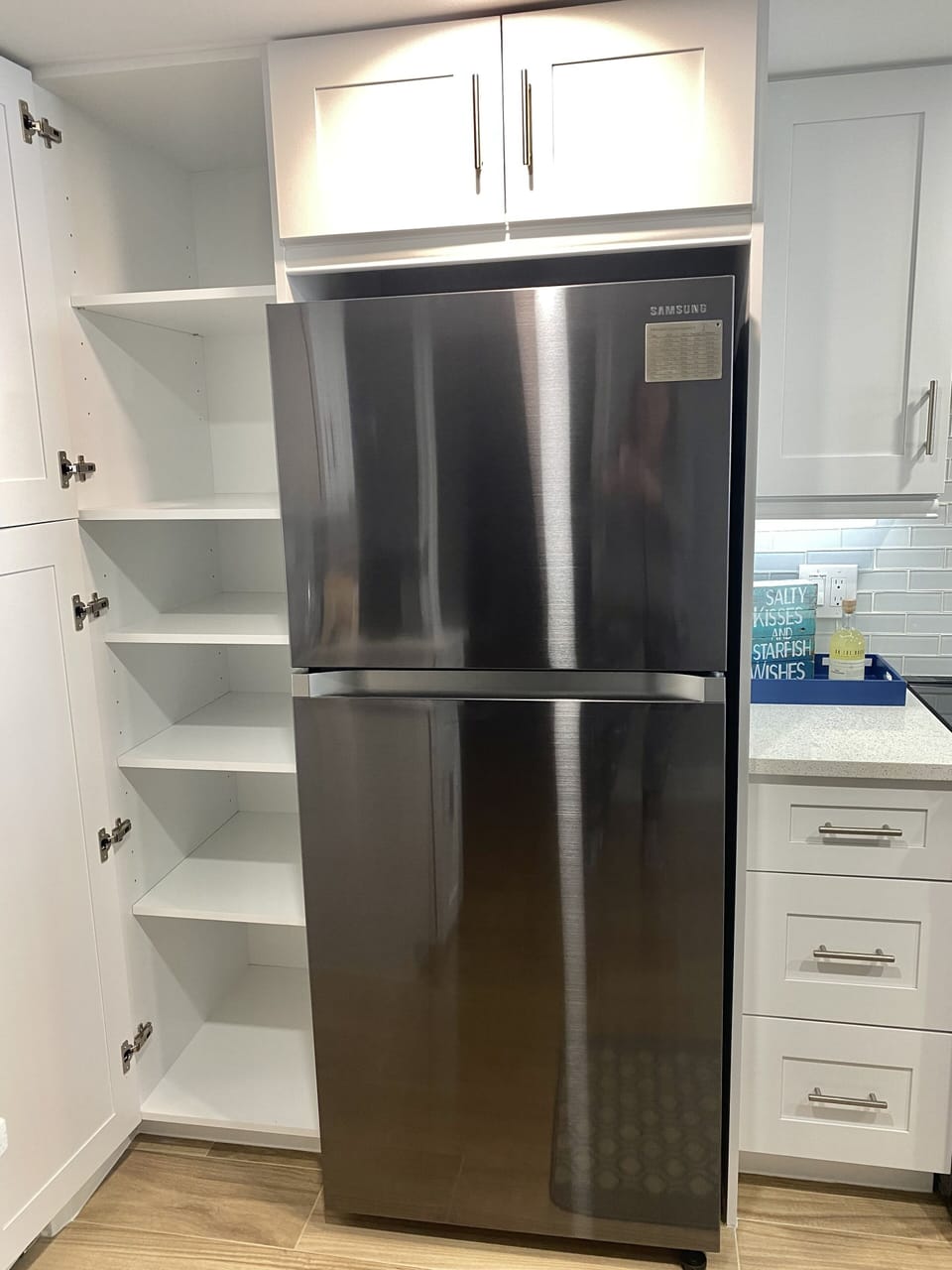 Floor to ceiling cabinet for your groceries