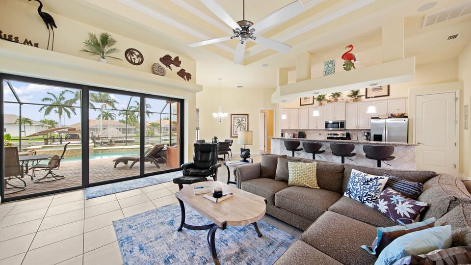 Living room with view to kitchen