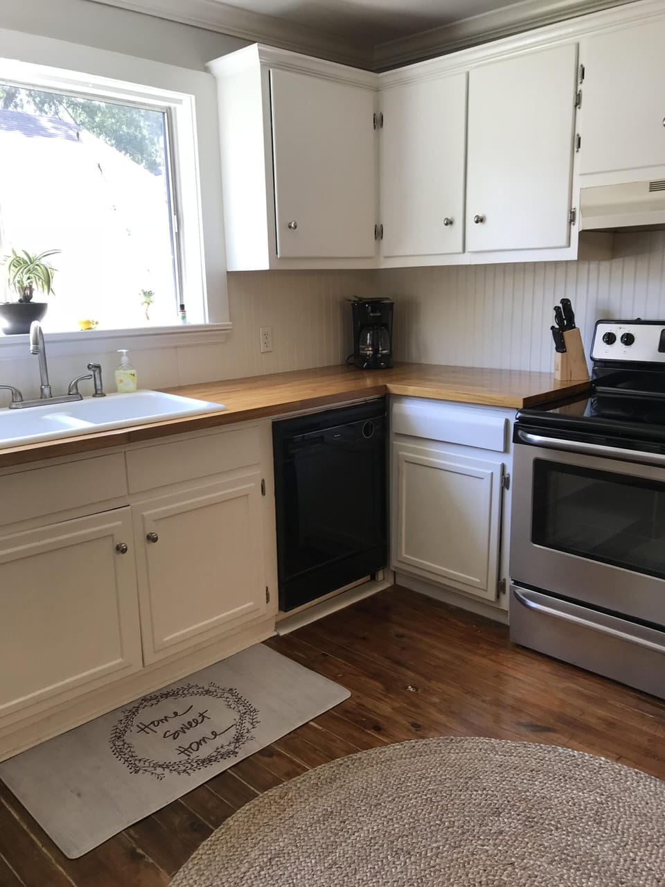 Open and spacious kitchen with lots of sunlight