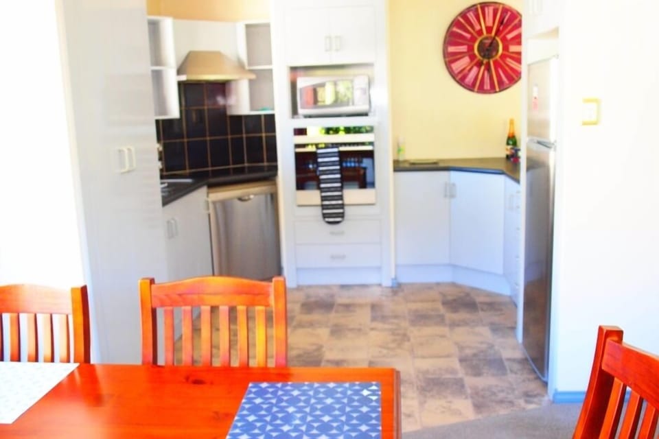 kitchen/dining open plan to living