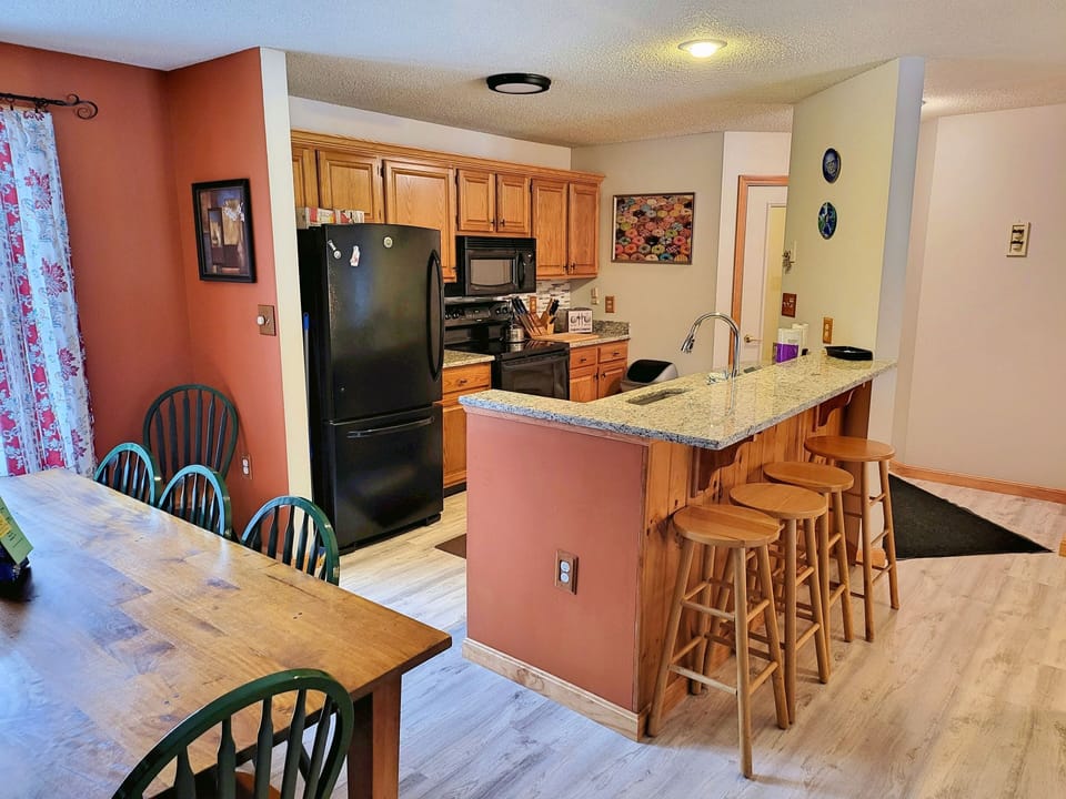 View to kitchen/entry