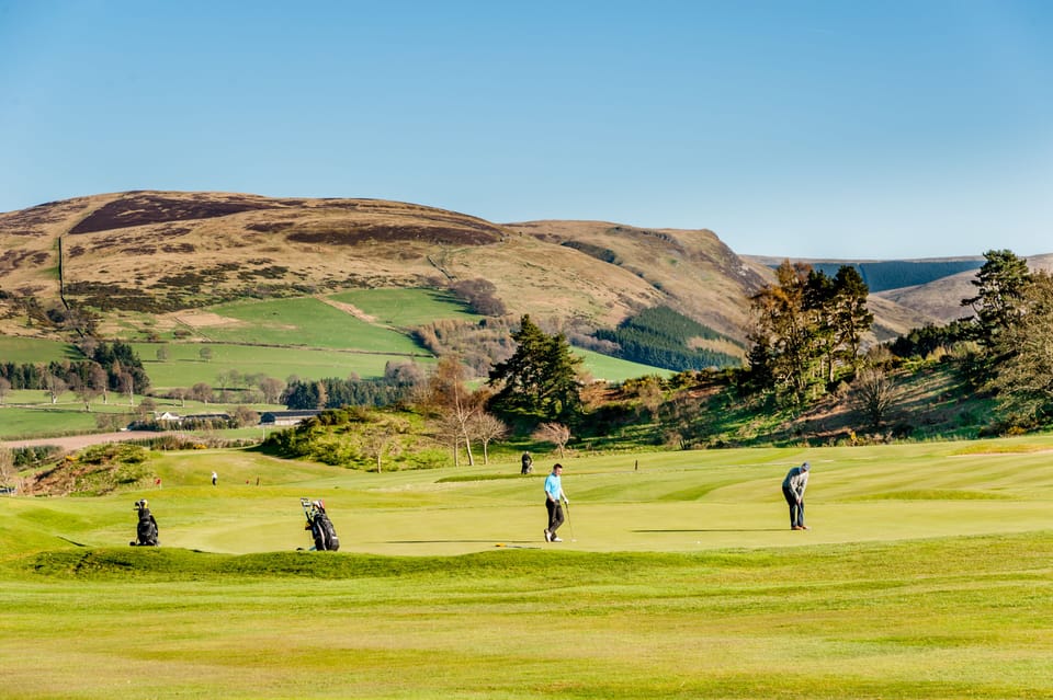 Golf player and Glendevon