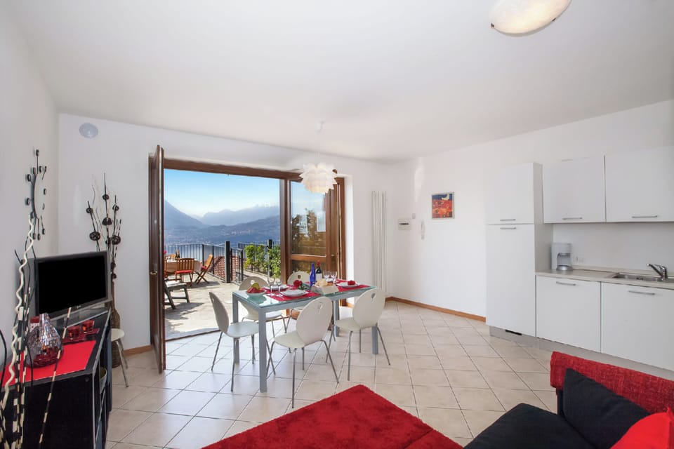 Living and dining room