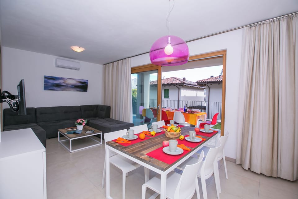 Living and dining room