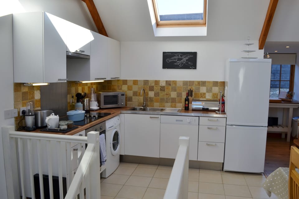 The kitchen is well equipped with all you need for relaxed cooking